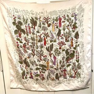 Elegant 100% Silk Square Scarf with Asian Decorative Figures and Flowers. 🌺 🌹🌸